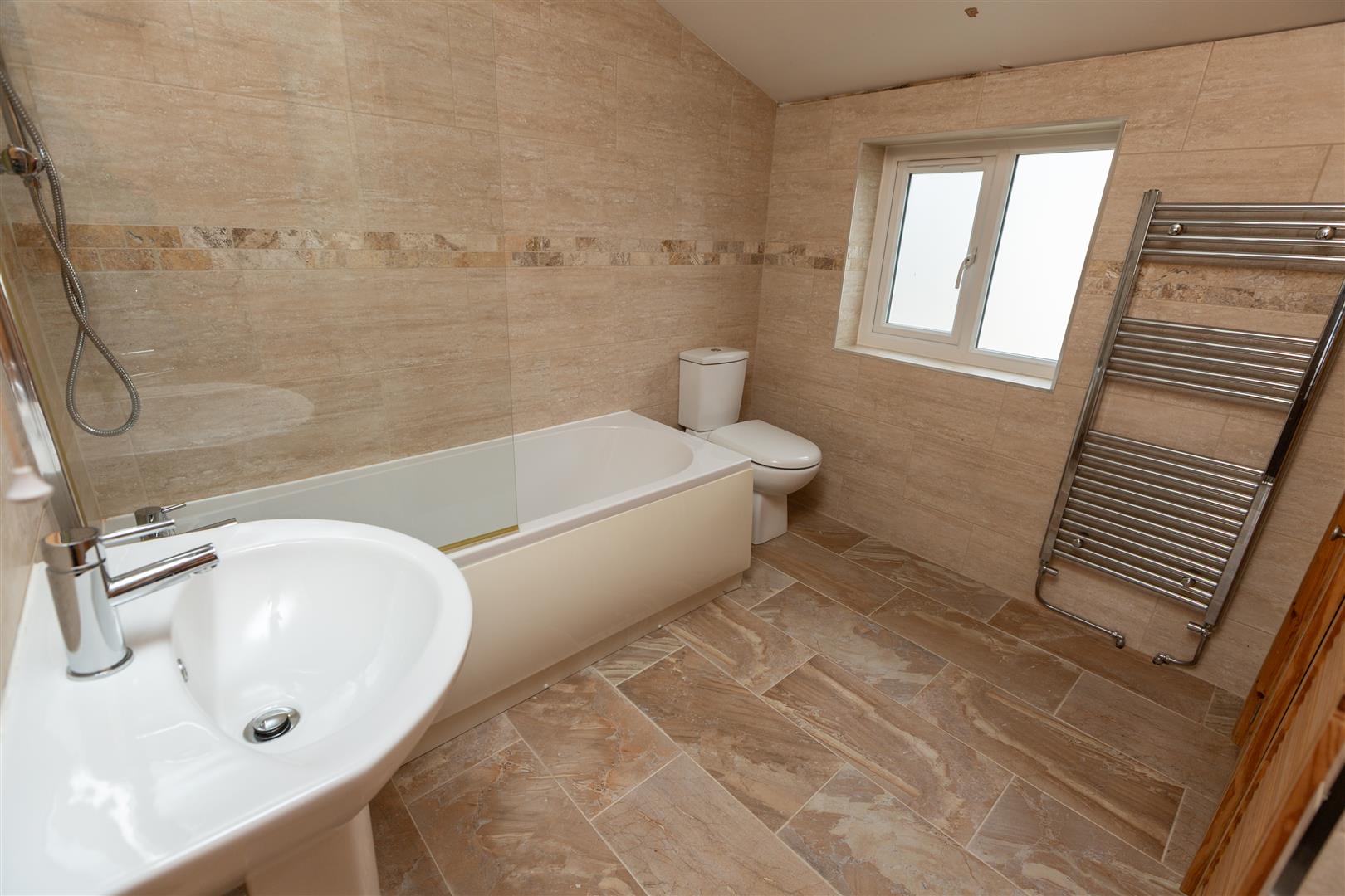 Myrtle Hill, Llanelli, SA15 4BH